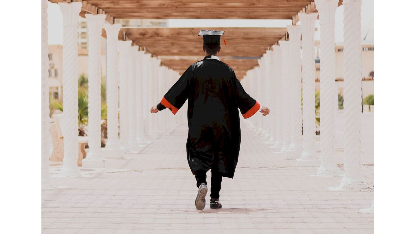 高等教育自学考试和成人自考区别(高等教育自学考试)
